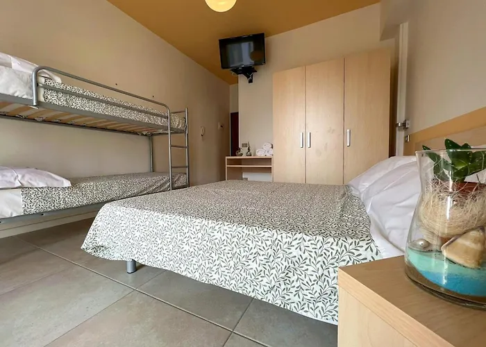 Residenze Michelangelo Evangelisti Casa 公寓 贝拉里亚-伊贾马里纳